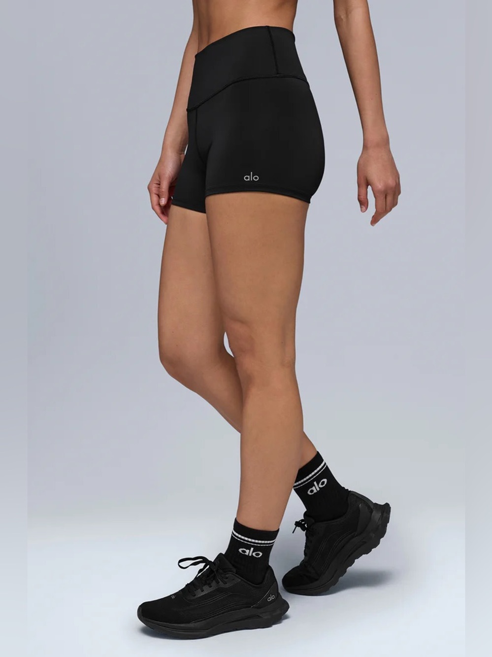 Alo 3" High-Waist Airlift Short